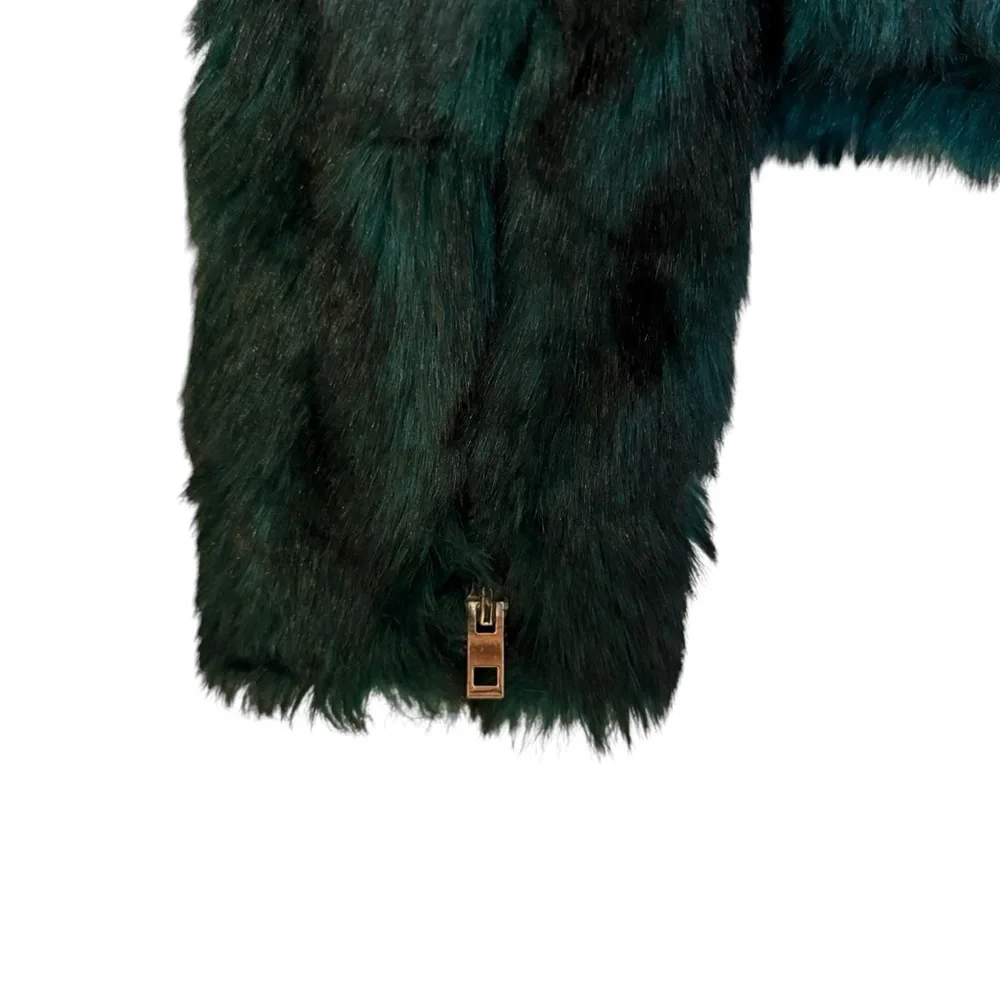 Belle Vere Size Small Faux Fur Emerald Green & Black Moto Style Jacket EUC - Picture 6 of 9